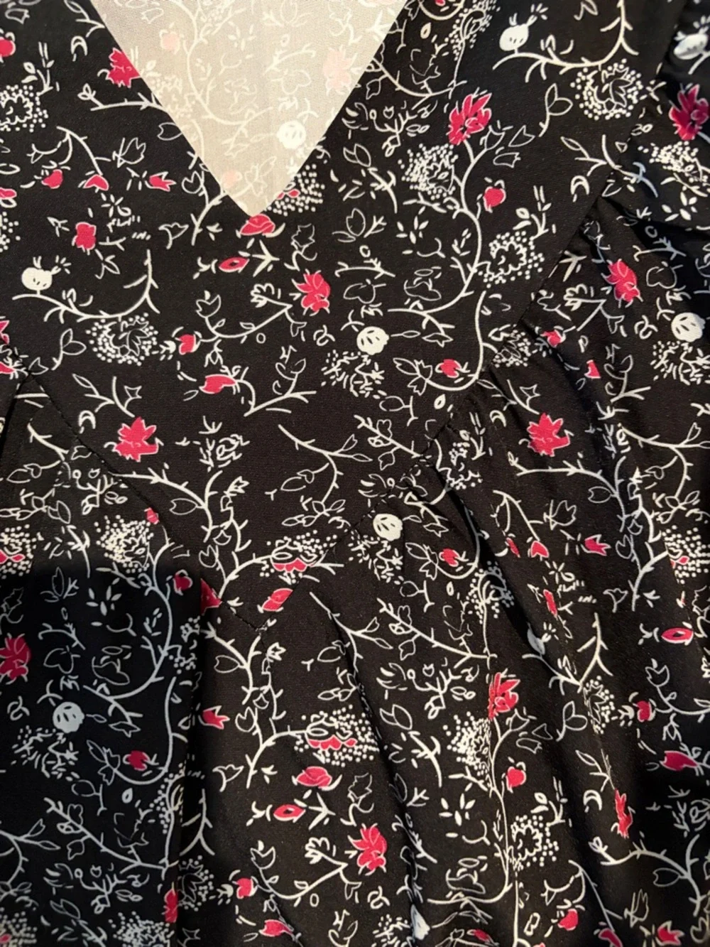 Source Unknown Black Tank Top with Pink & White Floral Print - Picture 4 of 4